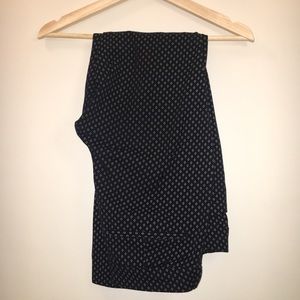 Old Navy Black and White Pixie Pants